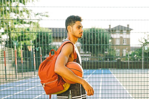 15 Easy Outdoor Workout Ideas for Students With No Equipment